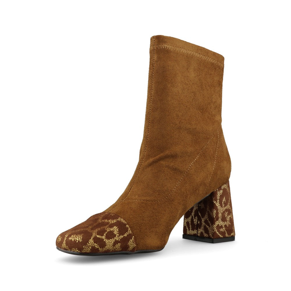 Una Healy Ladies Homegrown Ankle Boot In Mellow Truffle