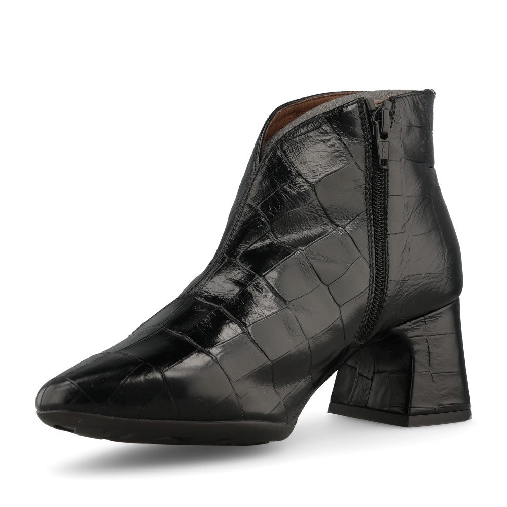 Wonders Ladies I-9013 Boot In Black