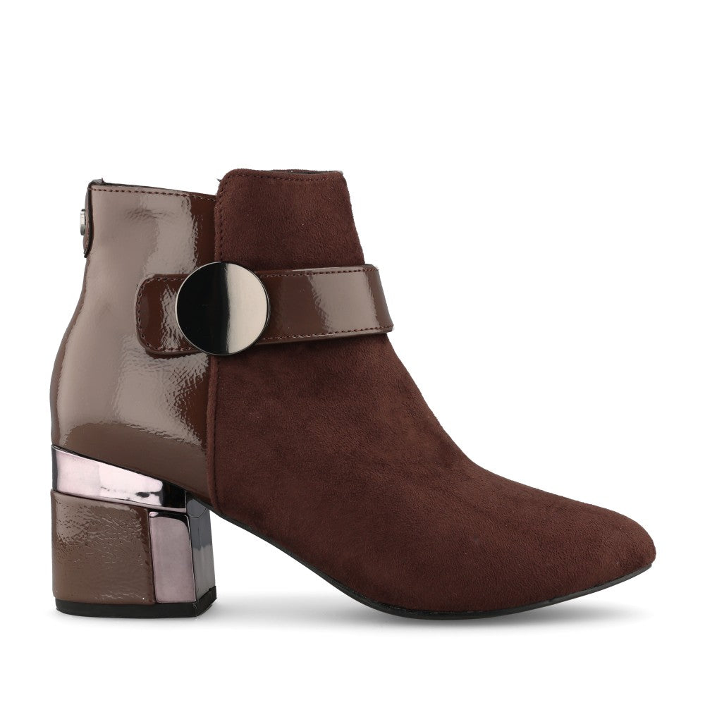 Lotus Ladies Kirsty ULB419 Ankle Boot In Brown
