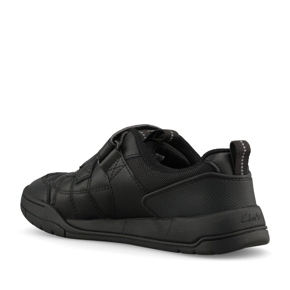 Clarks Boys Laser Cross K F-FIT Velcro in Black Leather