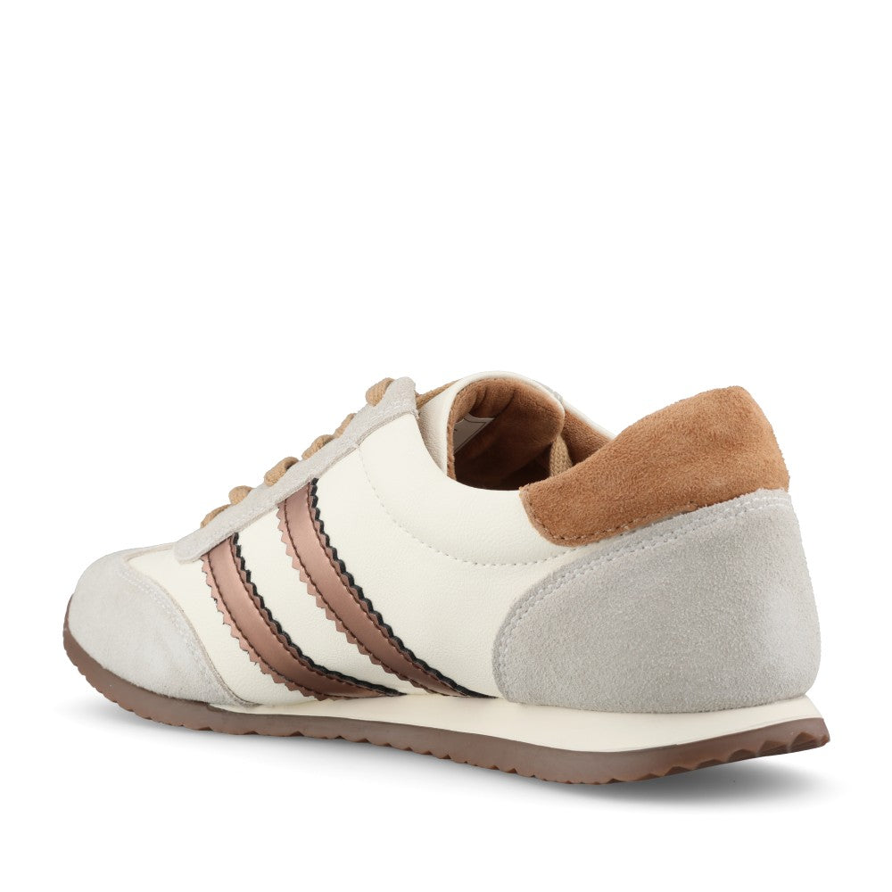 Drilleys Ladies Ninety Nine Trainer In Burnt Topaz