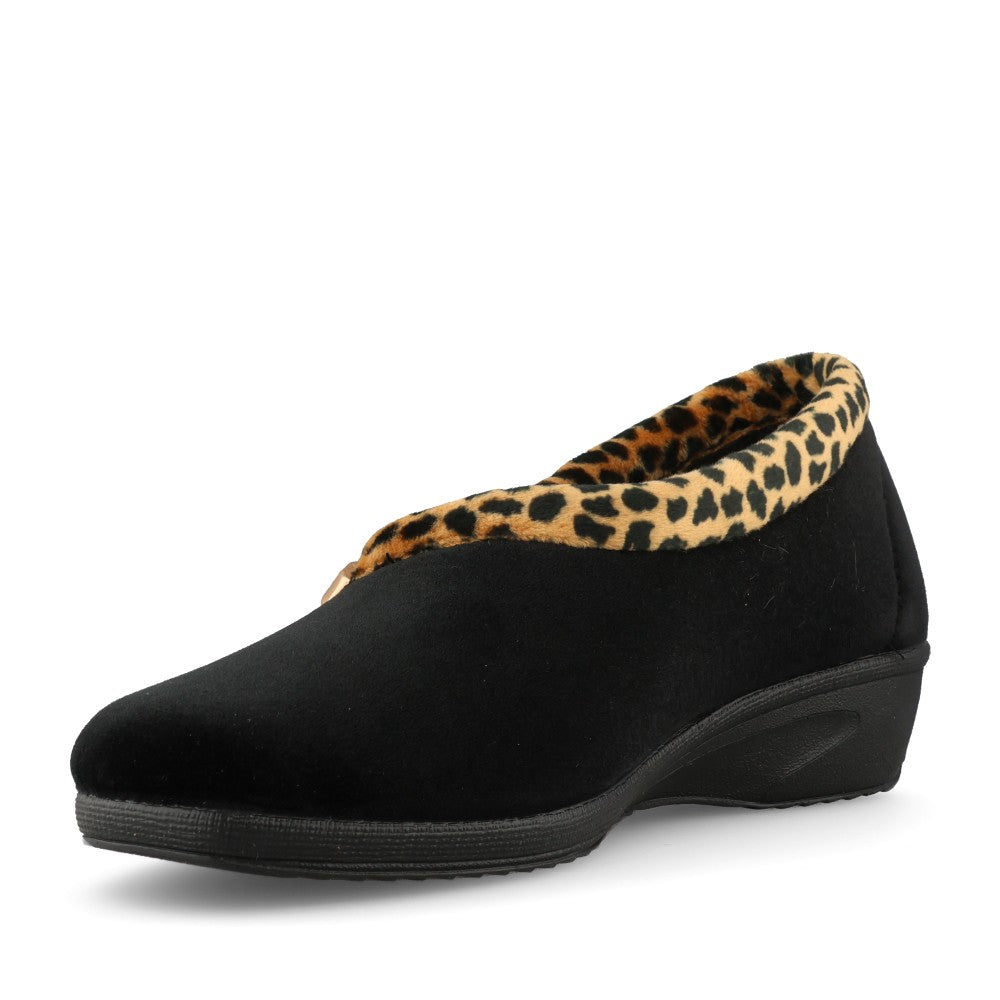 Lunar Ladies Paloma KLA005 Slipper In Black