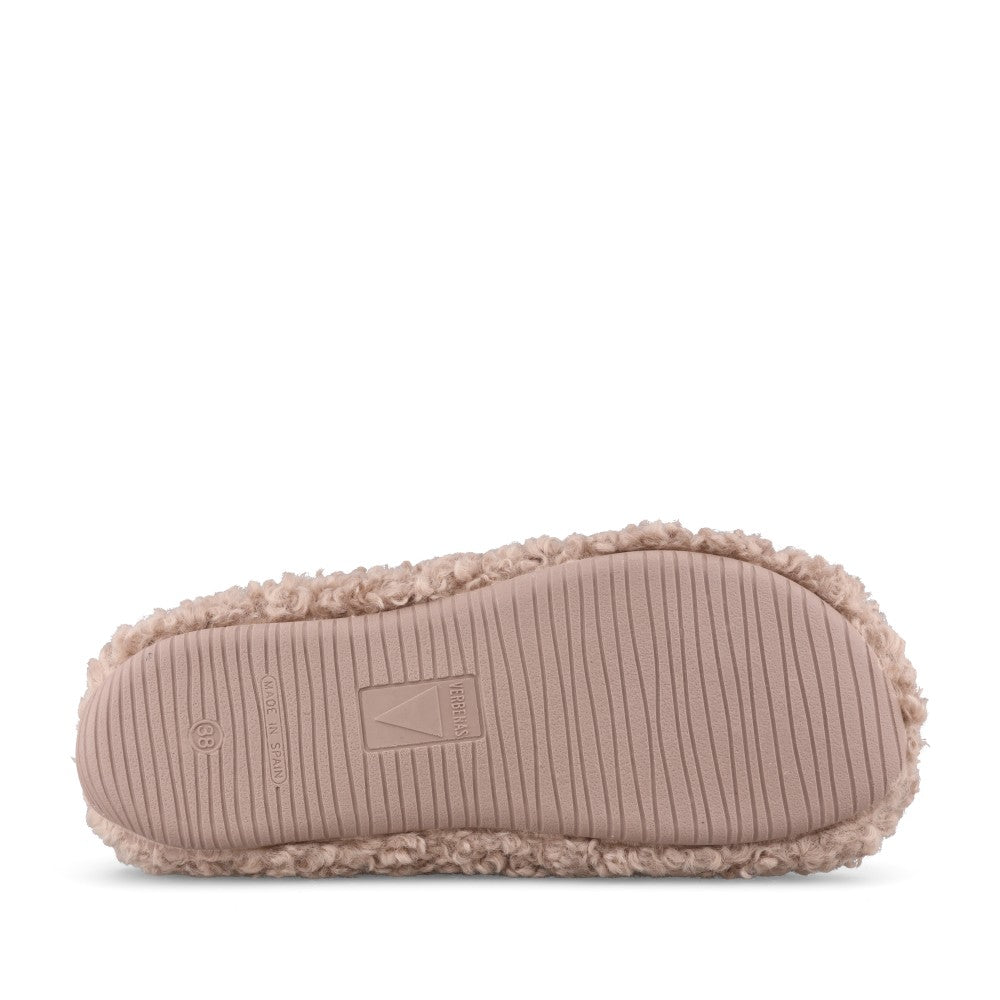 Verbenas Ladies York Curly Mule In Camel