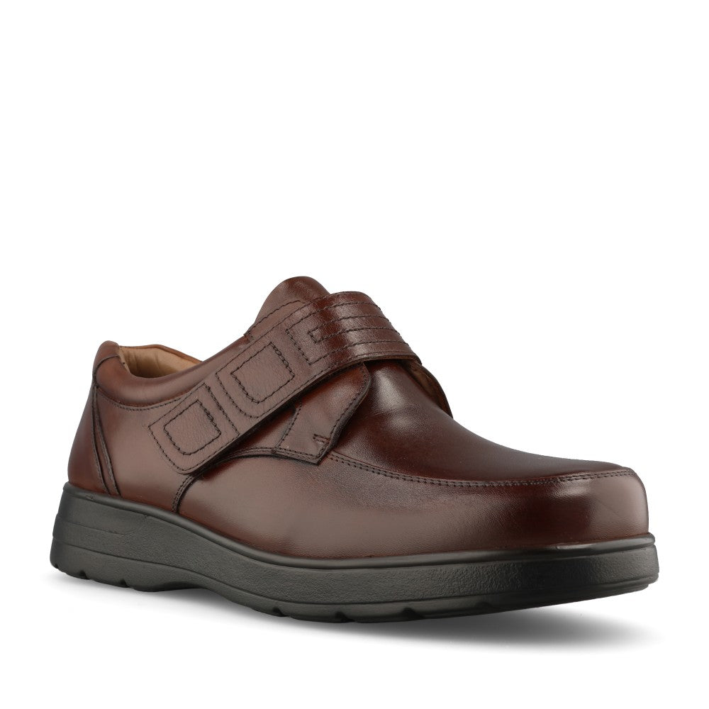 Mens Easy B Bahamas 89196 Velcro Shoe in Brown