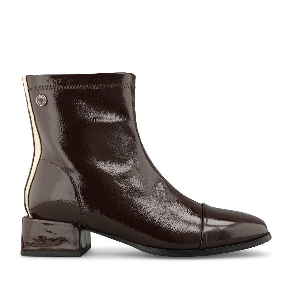 Loretta Vitale Ladies W5365 Ankle Boot In Brown