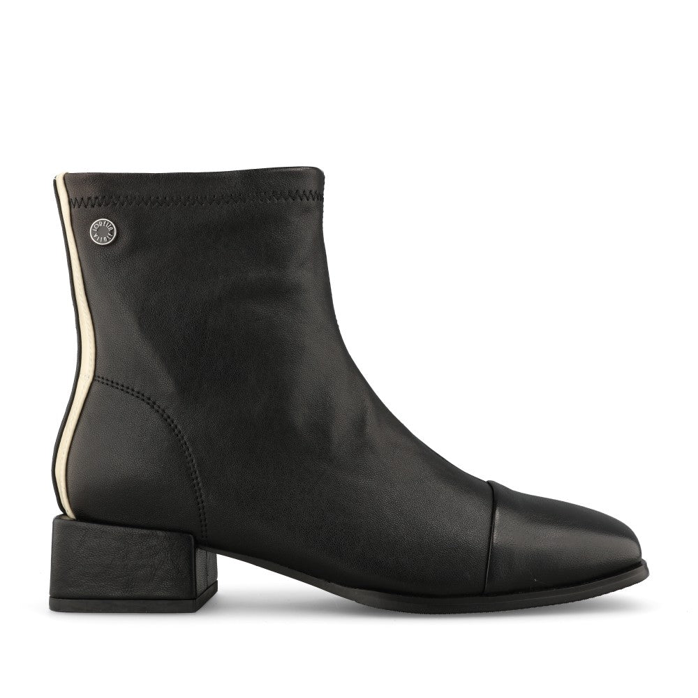 Loretta Vitale Ladies W5365B Ankle Boot In Black